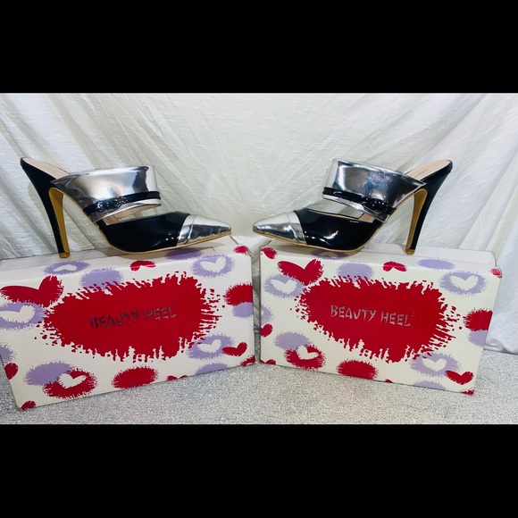 Vintage “Disco Fever” Black and Silver size 8.5 Mule Heels - Picture 1 of 6